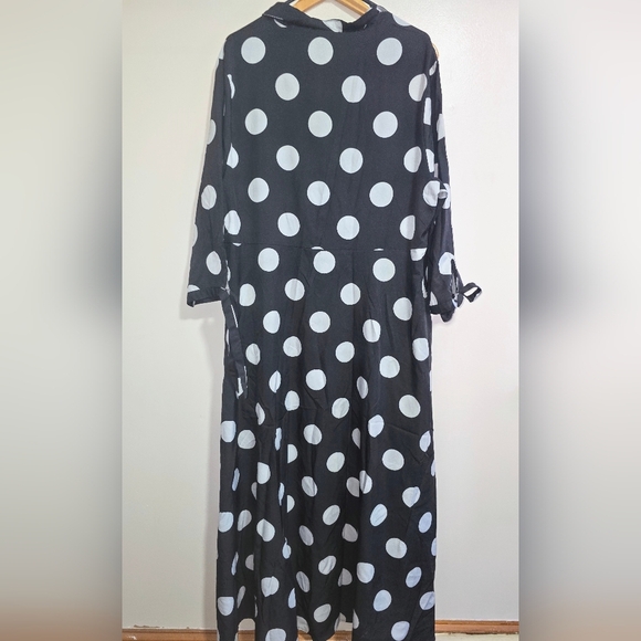 Polka Dot Black and White Plus Size Button Down Dress With Tie Sleeves - 3X/18 - Picture 3 of 6